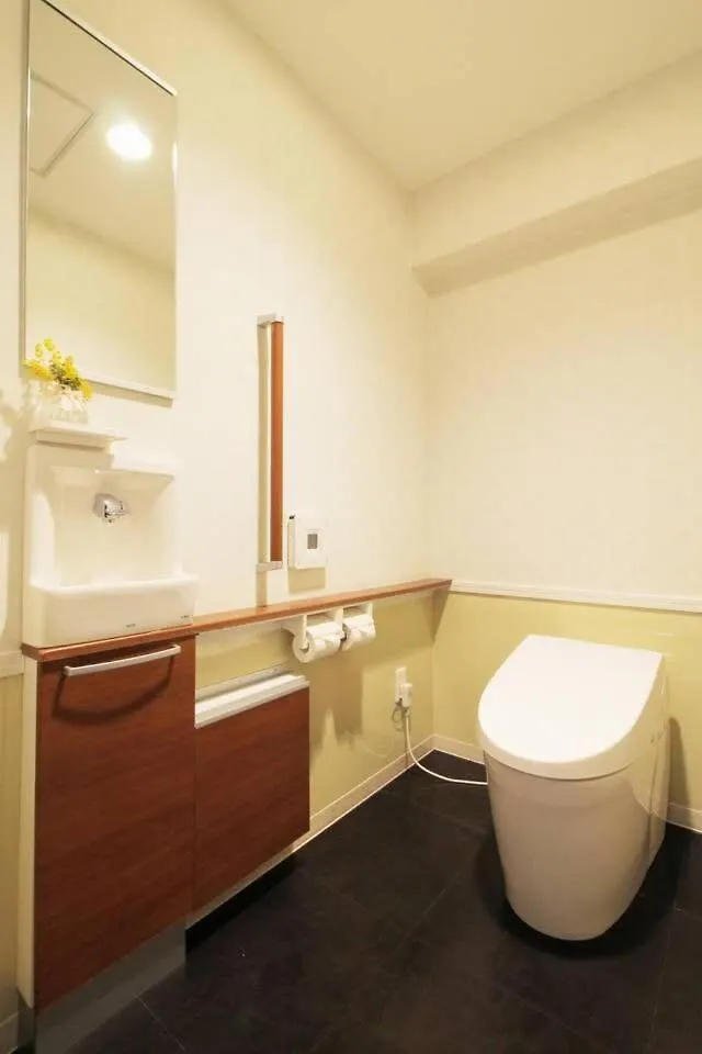 Bhotel La-Shante - 5 Mins Walk To The Peacepark & 2Br 10 Ppl #101 Hiroshima