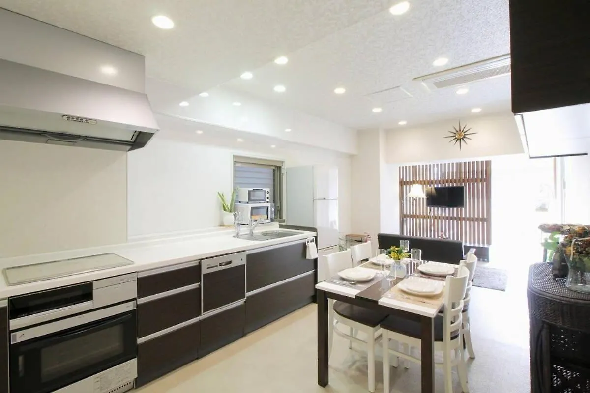 Bhotel La-Shante - 5 Mins Walk To The Peacepark & 2Br 10 Ppl #101 Hiroshima